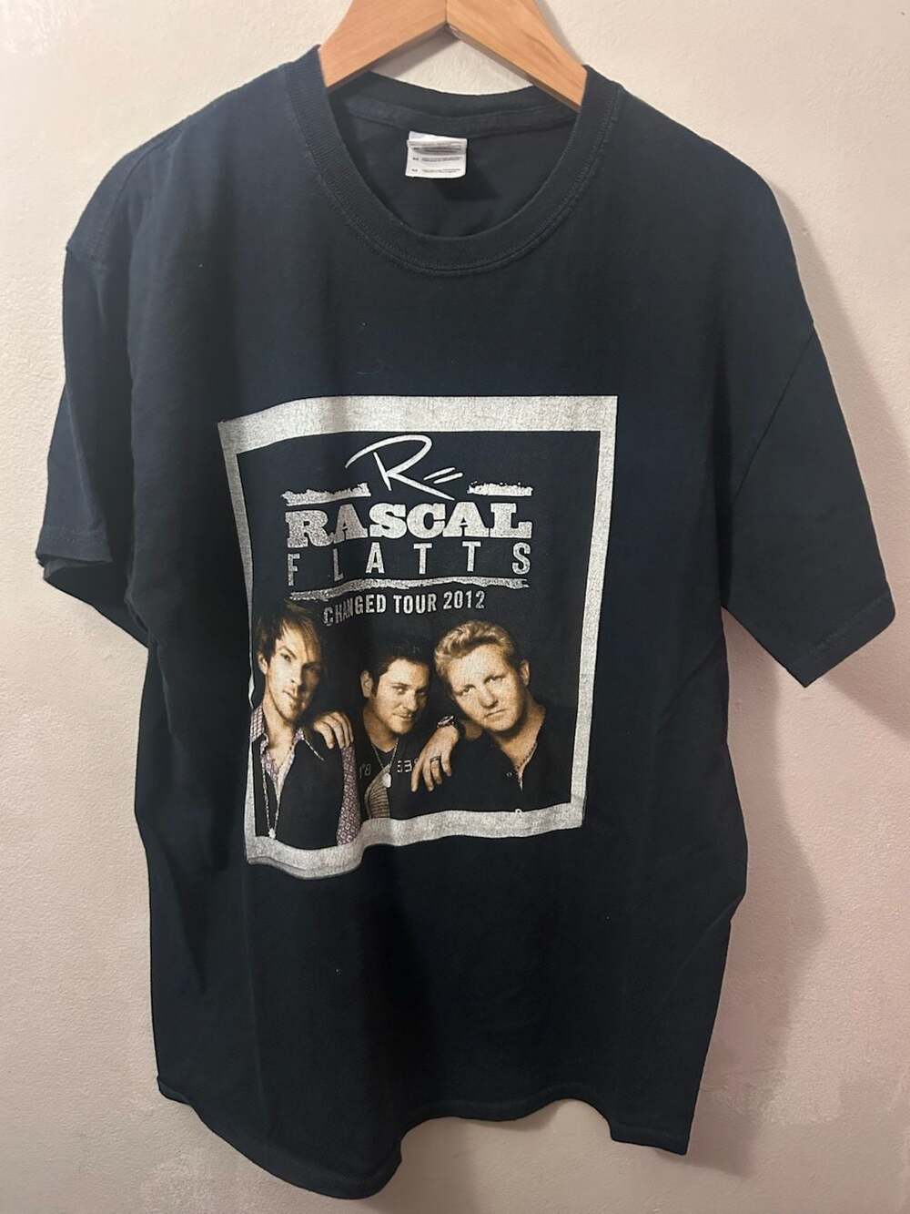 Rascal Flatts Changed Tour 2012 Graphic T-Shirt Size M